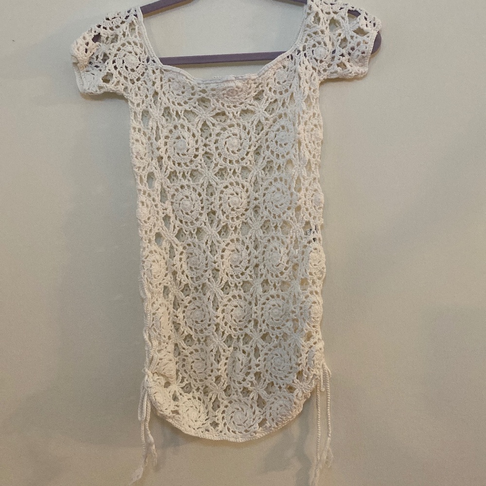 SMALL WHITE CROCHET DRESS